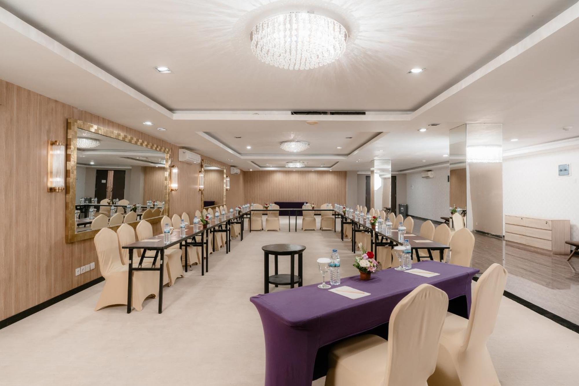 Amaroossa Suite Bali Нуса Дуа Екстериор снимка