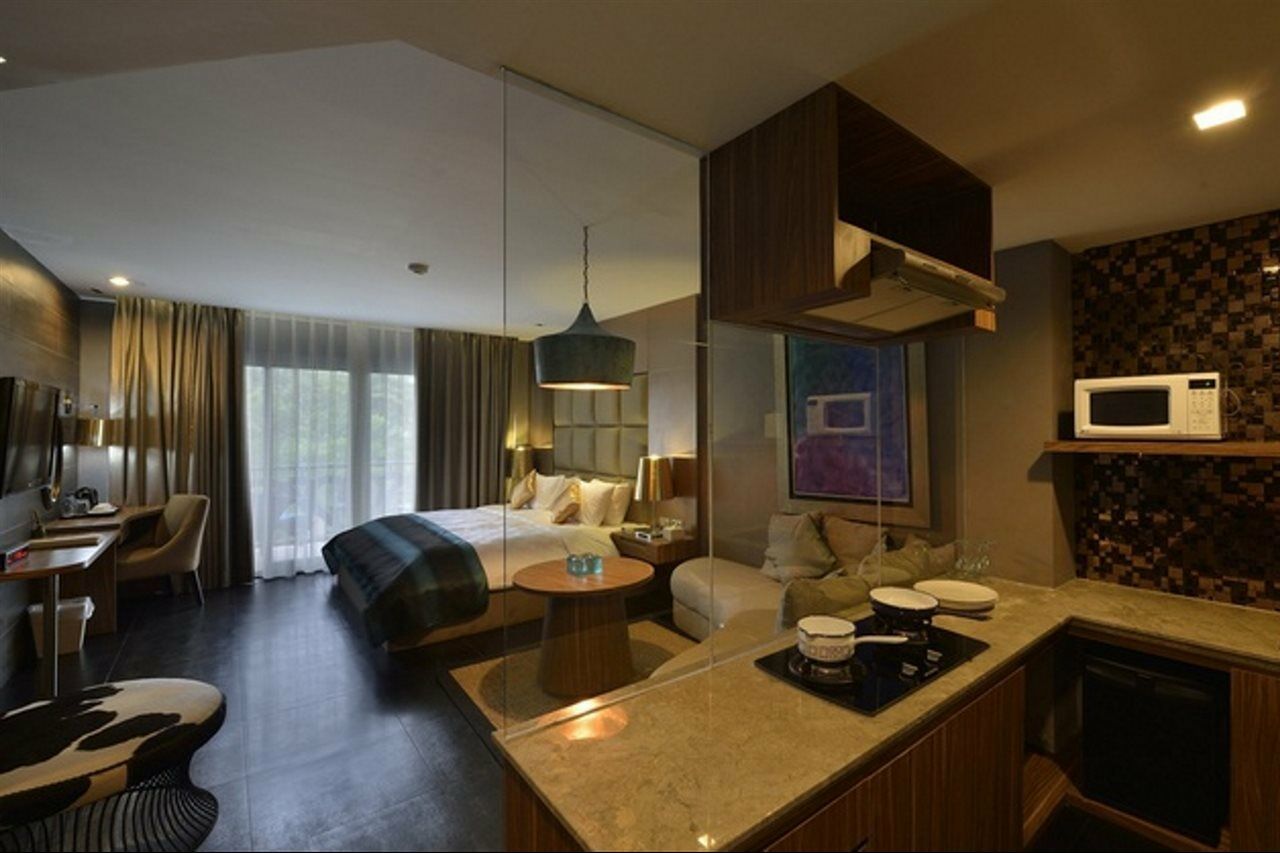 Amaroossa Suite Bali Нуса Дуа Екстериор снимка